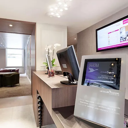 Mercure Centre Grand Place Szálloda 4*